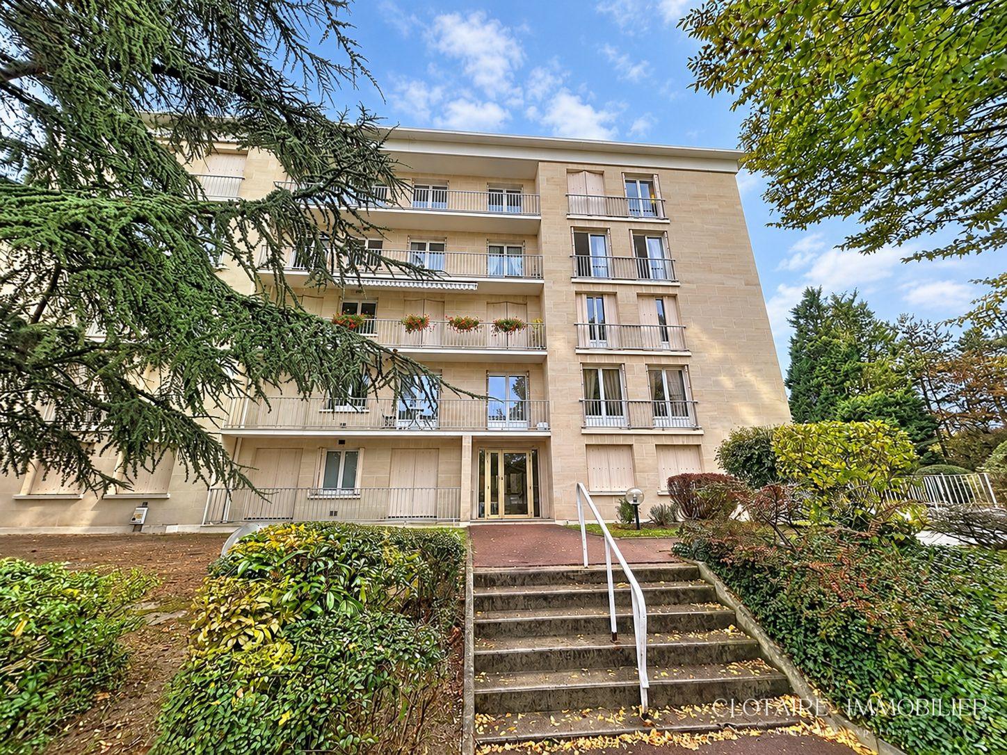 Appartement à louer, 3 pièces - Compiègne 60200