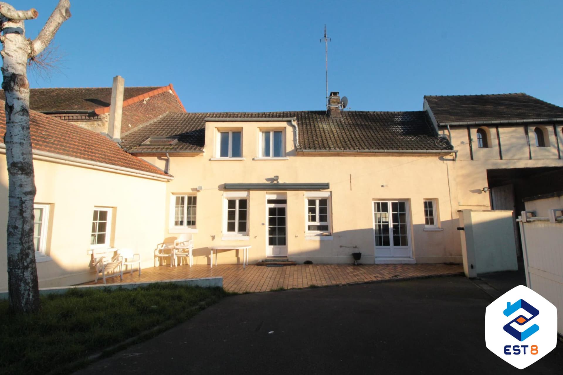 Maison + grange aménageable !