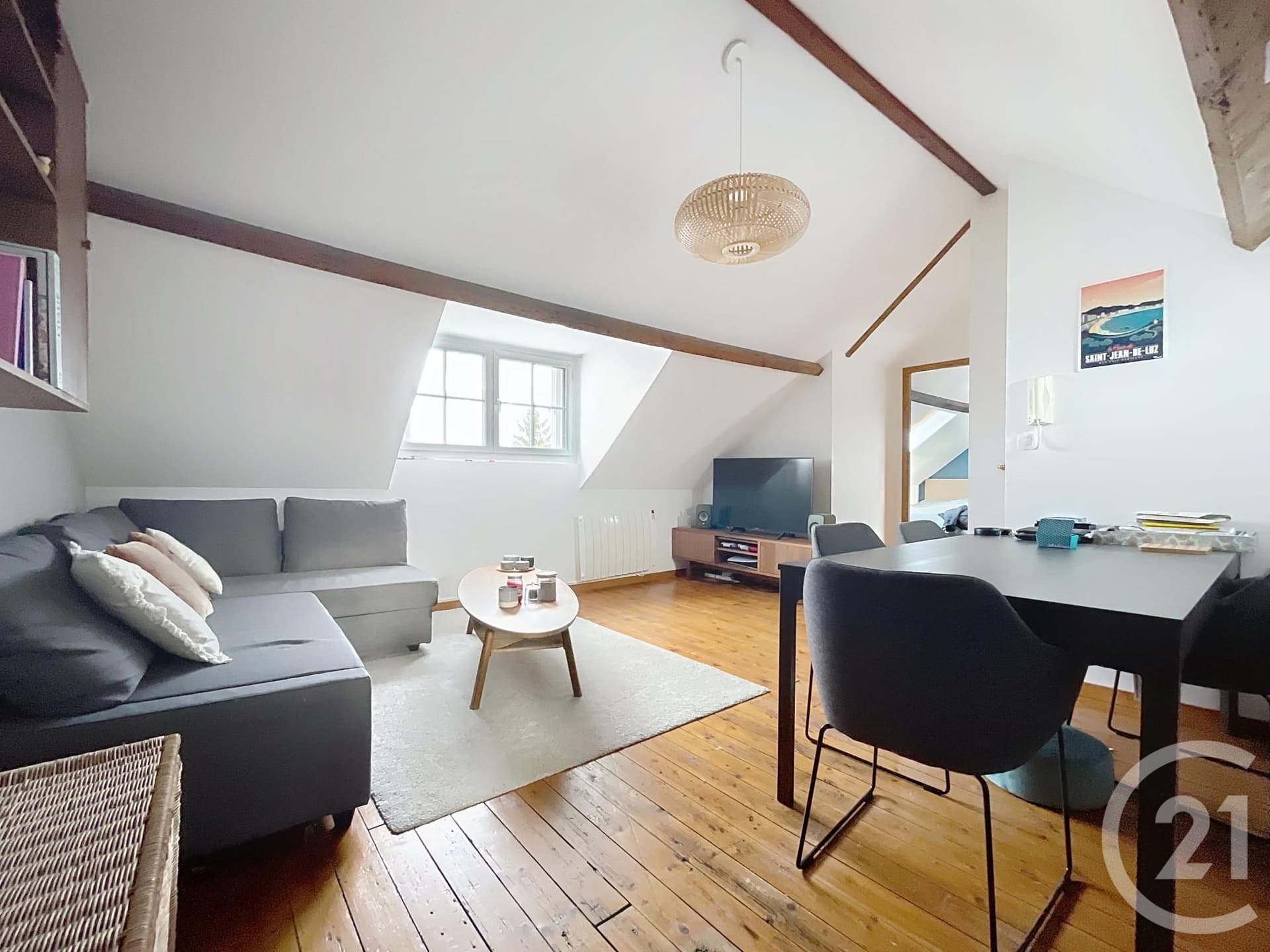 Appartement F2 à vendre - 2 pièces - 40.37 m2 - COMPIEGNE