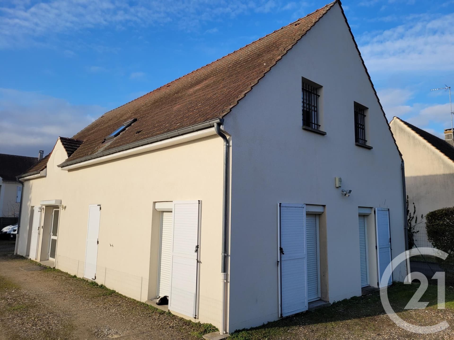 maison à vendre - 8 pièces - 168.0 m2 - COMPIEGNE