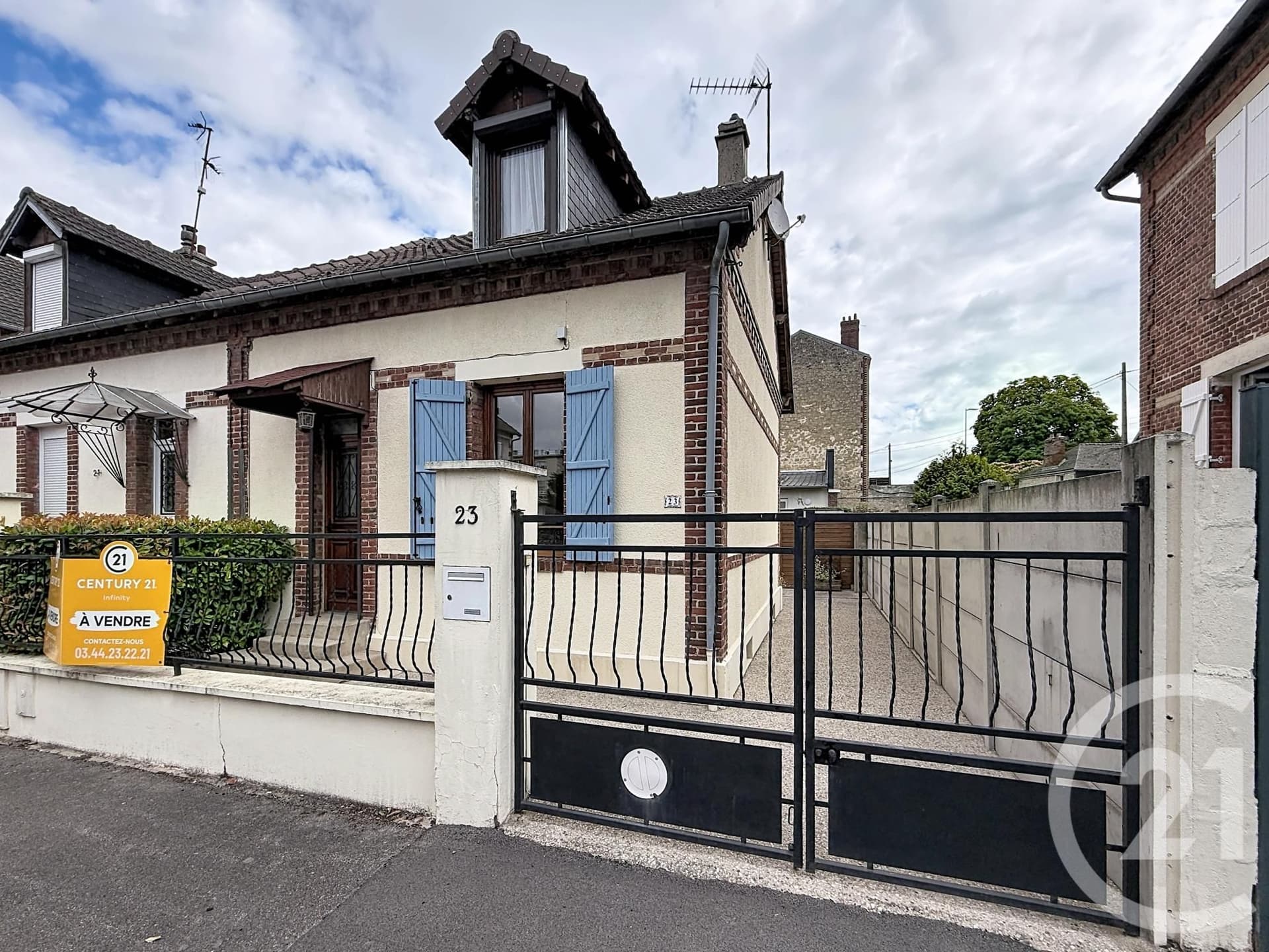 maison à vendre - 3 pièces - 75.6 m2 - COMPIEGNE