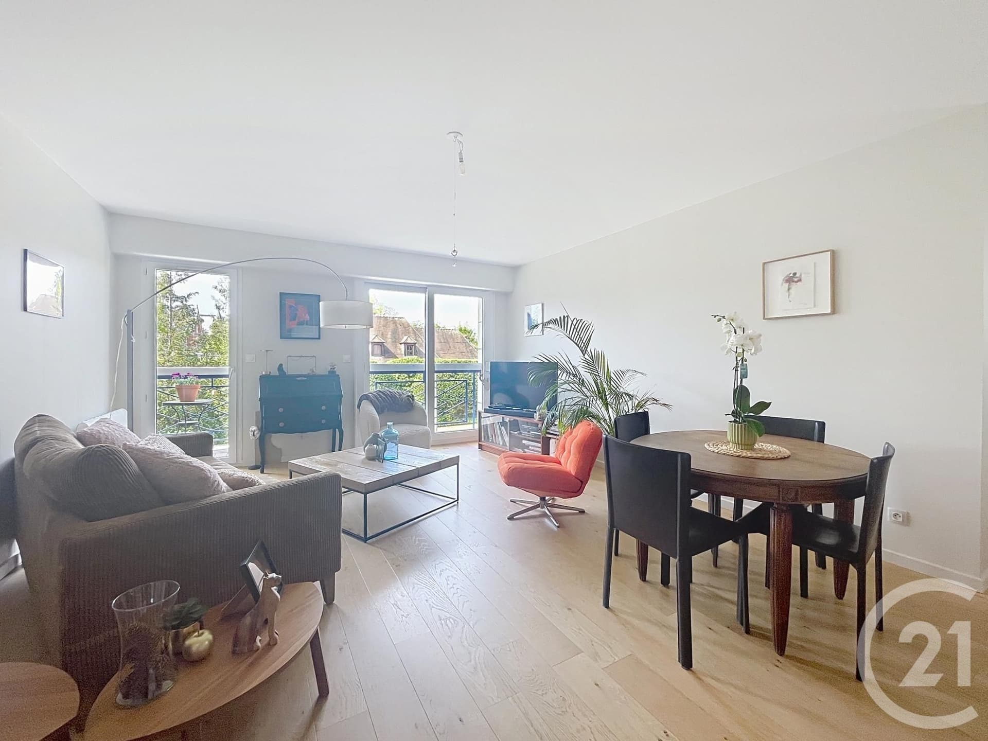 Appartement T4 à vendre - 4 pièces - 95.4 m2 - COMPIEGNE
