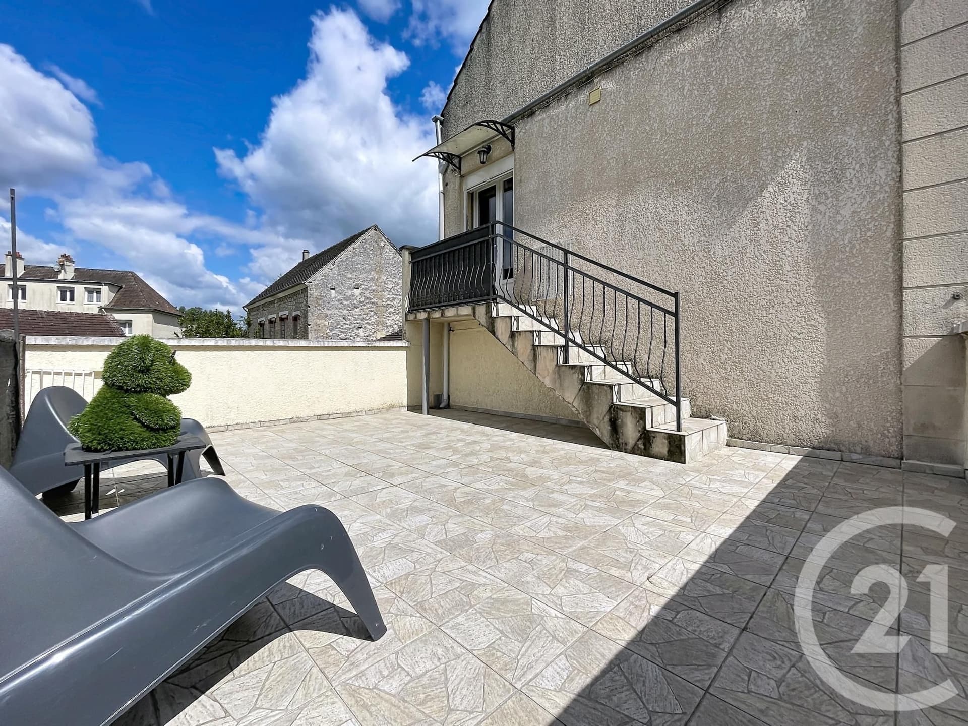 Appartement F3 à vendre - 4 pièces - 76.48 m2 - BETHISY ST PIERRE