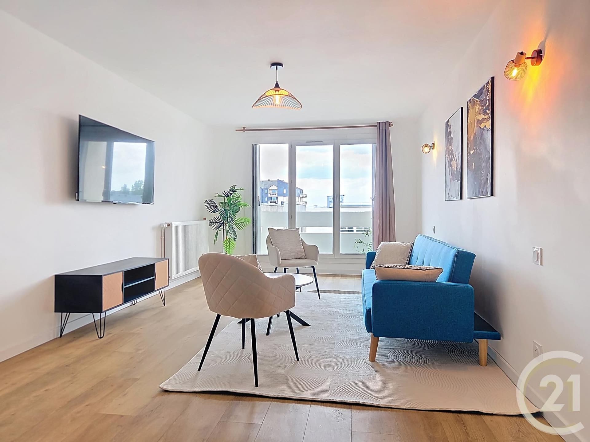 Appartement F4 à louer - 4 pièces - 79.11 m2 - COMPIEGNE