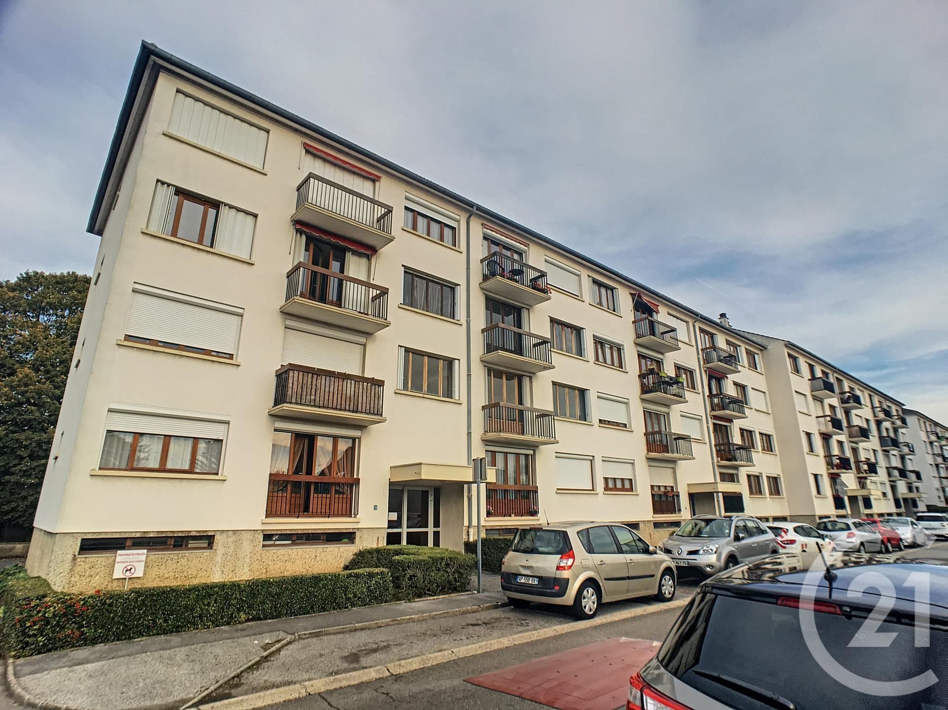 Appartement F3 à vendre - 3 pièces - 61.42 m2 - MARGNY LES COMPIEGNE