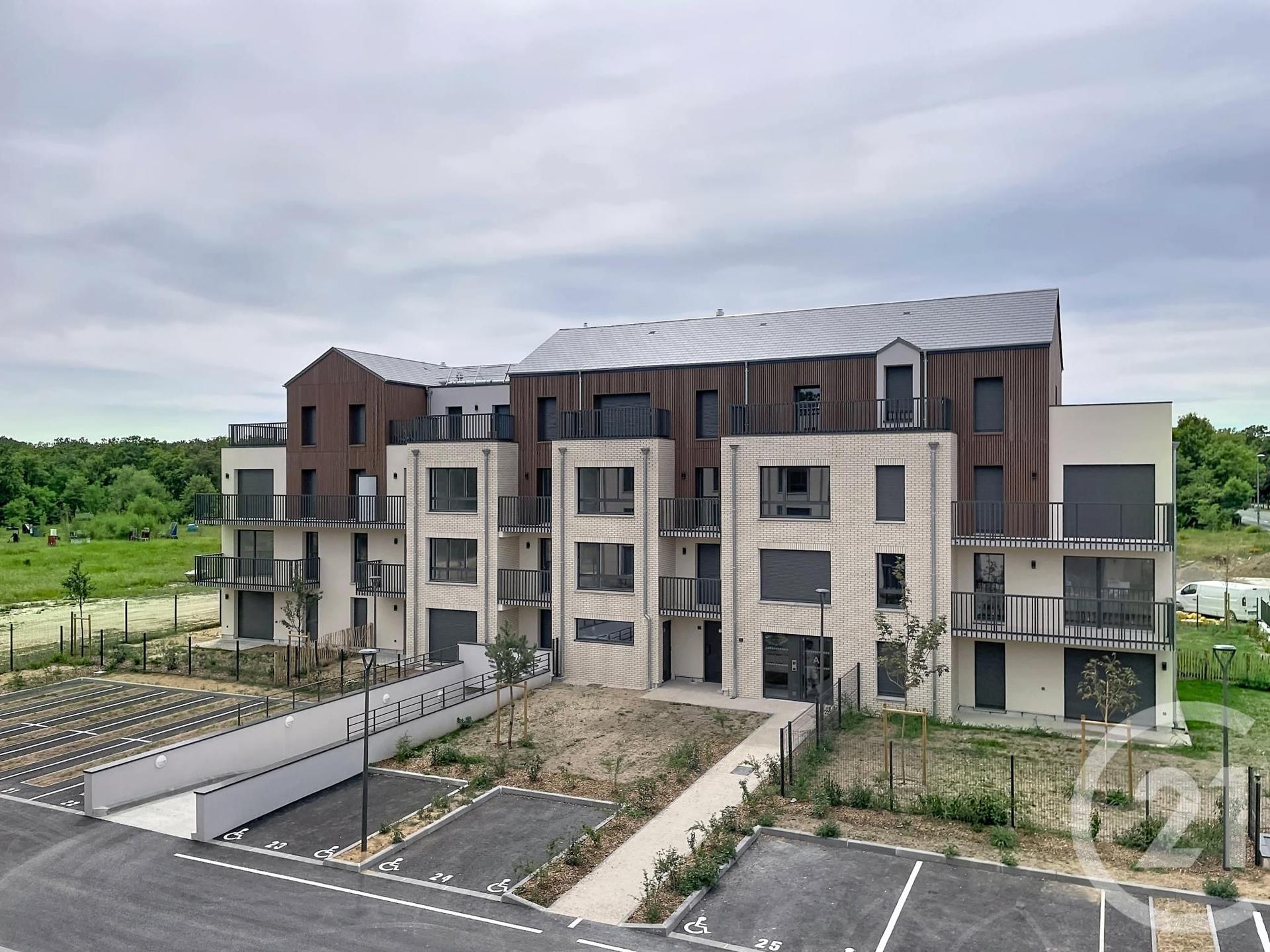 Appartement F3 à vendre - 3 pièces - 58.62 m2 - COMPIEGNE