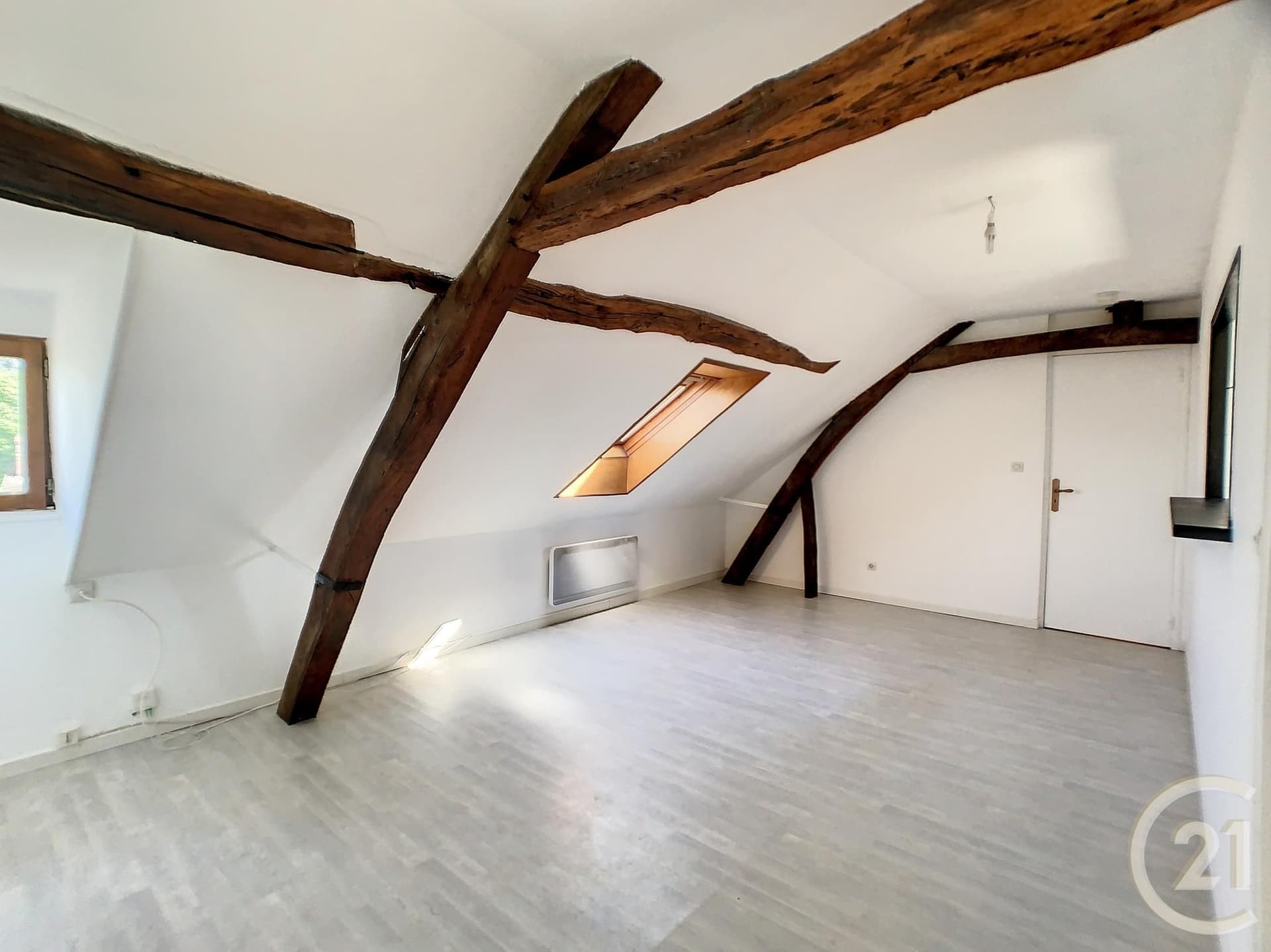 Appartement F2 à louer - 2 pièces - 44.94 m2 - LACROIX ST OUEN