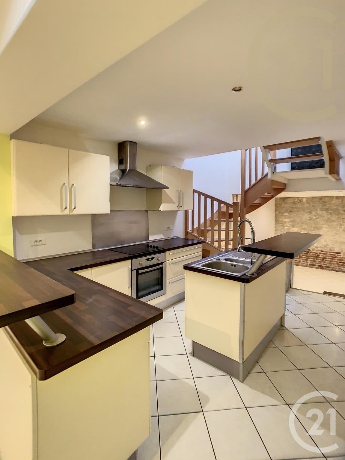 maison à louer - 3 pièces - 80.21 m2 - COMPIEGNE