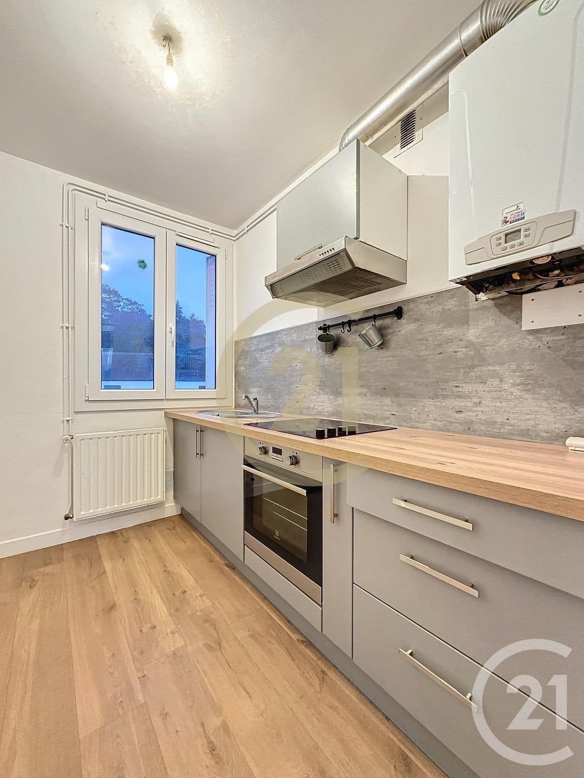 Appartement F3 à louer - 3 pièces - 54.51 m2 - LACROIX ST OUEN