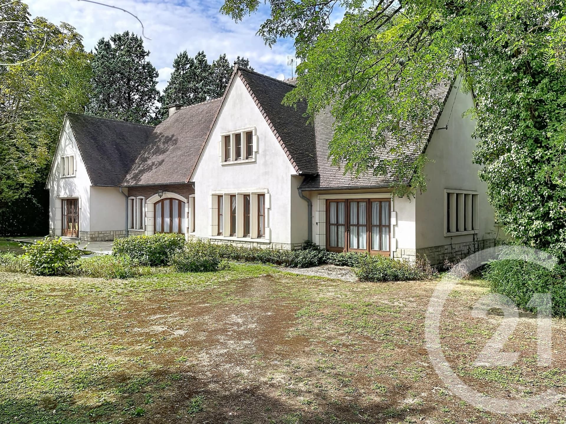 maison à vendre - 10 pièces - 279.23 m2 - COMPIEGNE