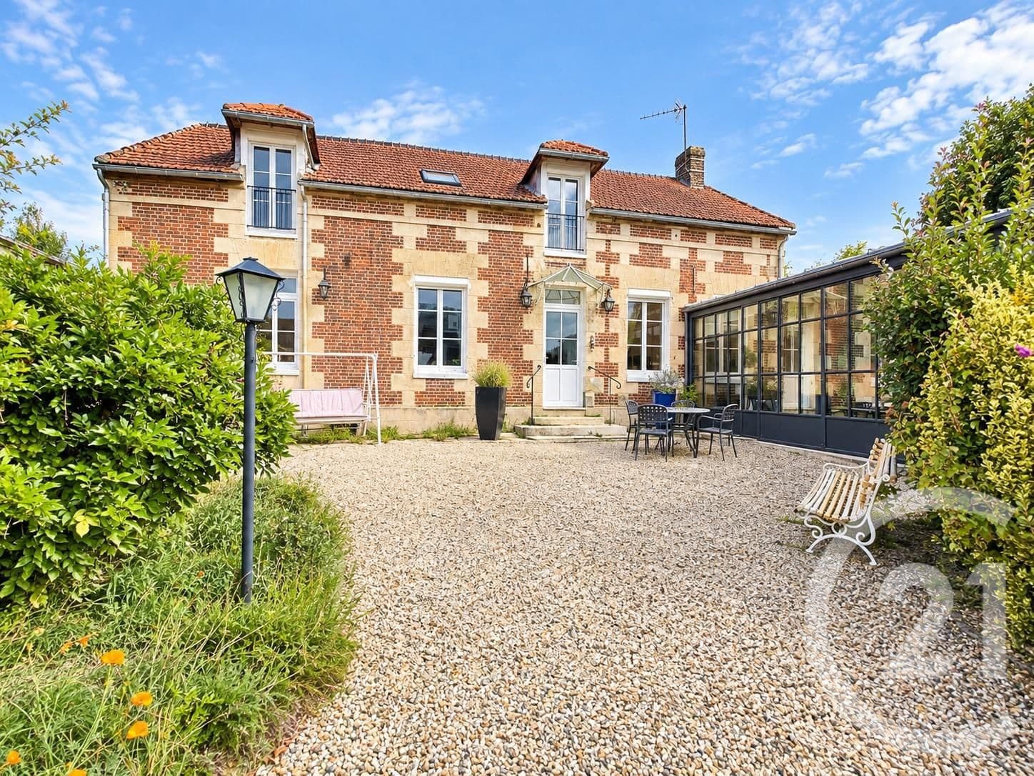 maison à vendre - 10 pièces - 252.7 m2 - JONQUIERES
