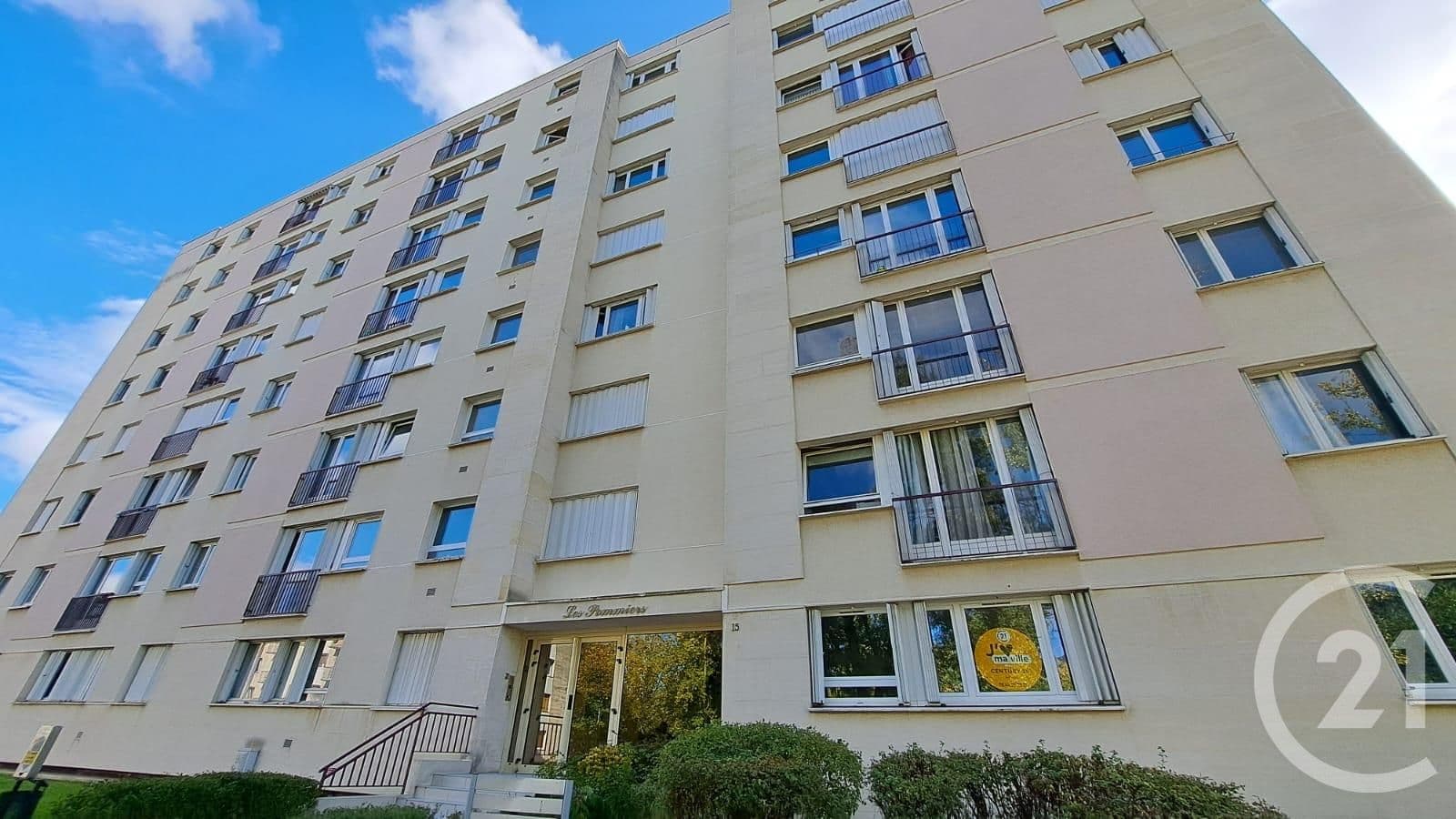 Appartement F2 bis à louer - 2 pièces - 63.03 m2 - COMPIEGNE