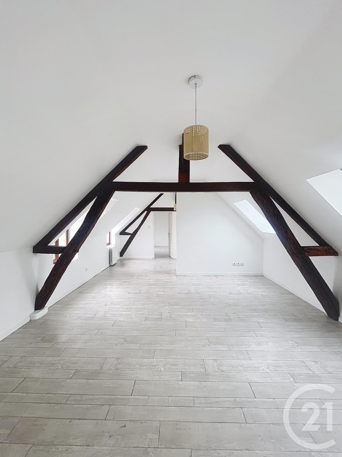 Appartement F3 à louer - 3 pièces - 56.32 m2 - LACROIX ST OUEN
