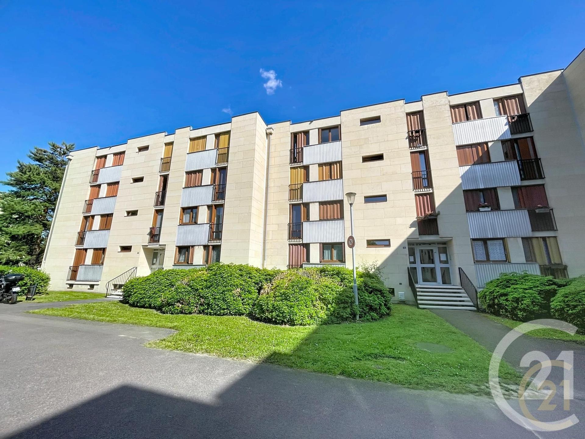 Appartement F3 à louer - 3 pièces - 58.36 m2 - COMPIEGNE
